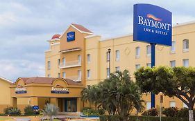 Hotel Baymont Lazaro Cardenas